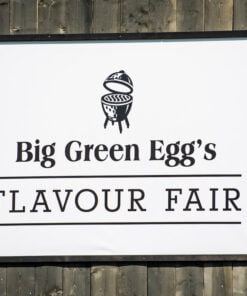 Ein Schild mit dem Logo der Flavour Fair